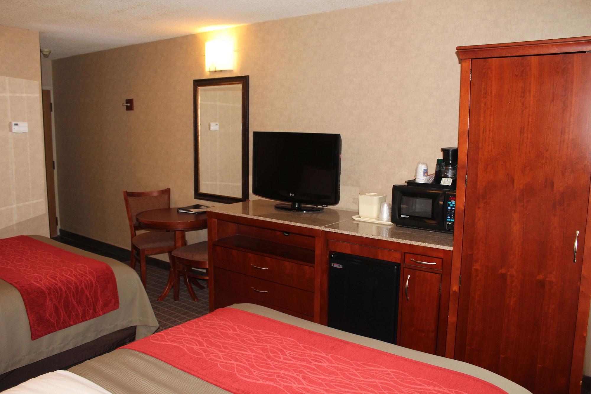 Comfort Inn & Suites West Springfield Exteriör bild