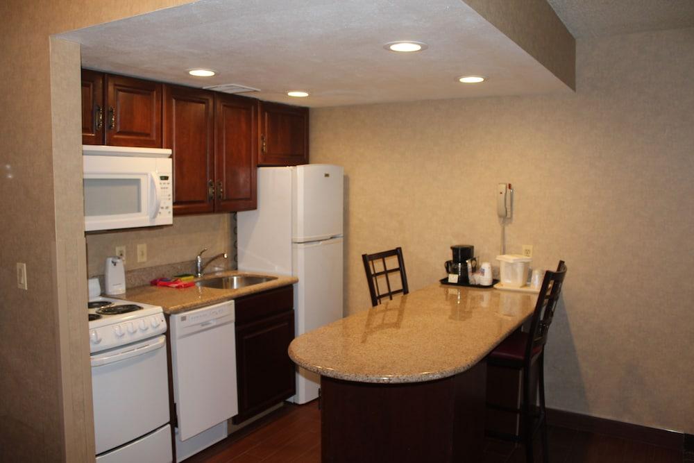Comfort Inn & Suites West Springfield Exteriör bild
