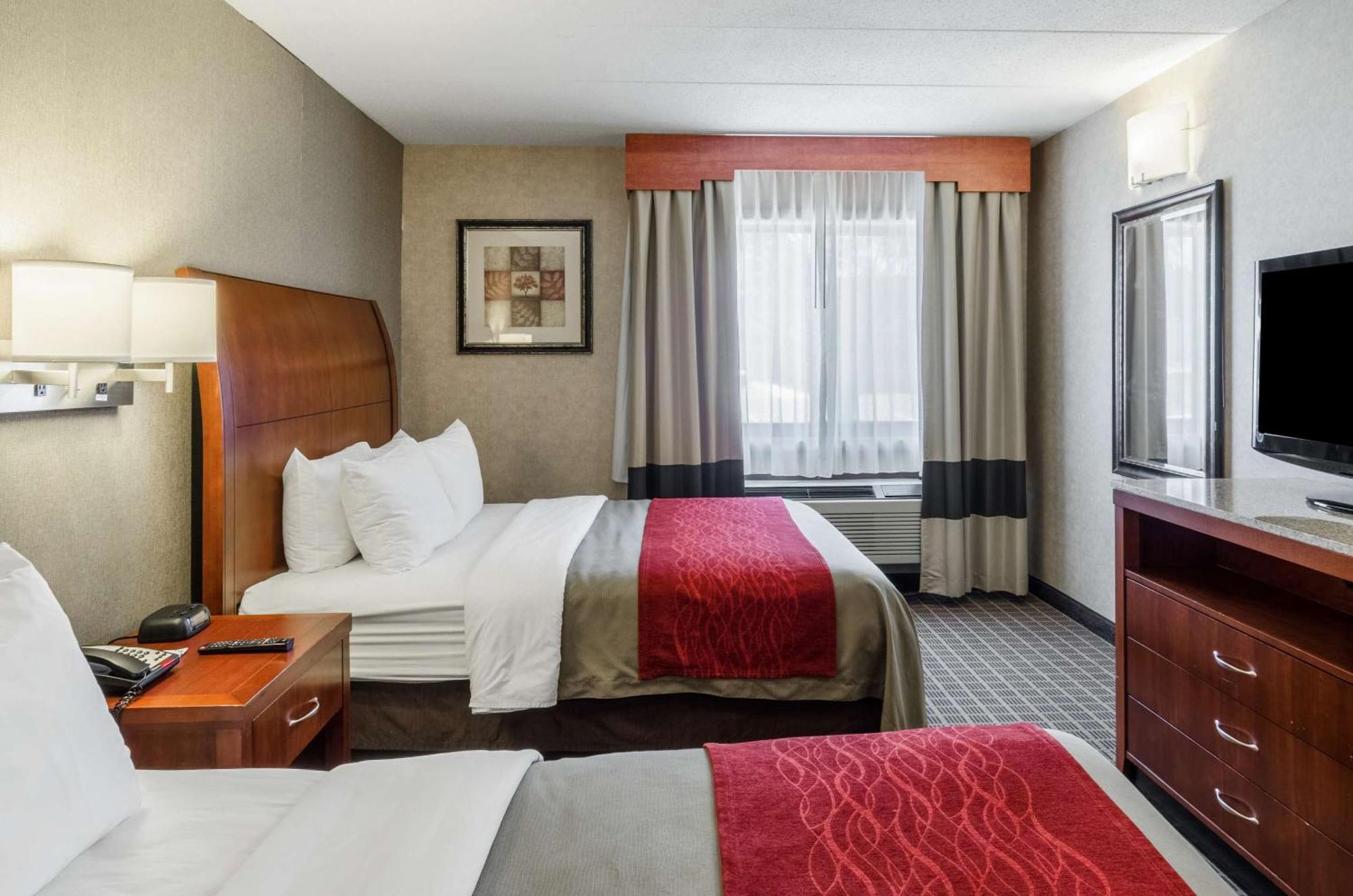 Comfort Inn & Suites West Springfield Exteriör bild